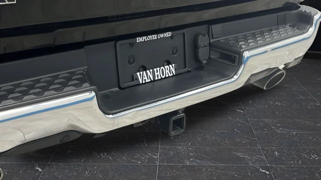 Used 2021 Diamond Black Ram Big Horn/Lone Star image 39