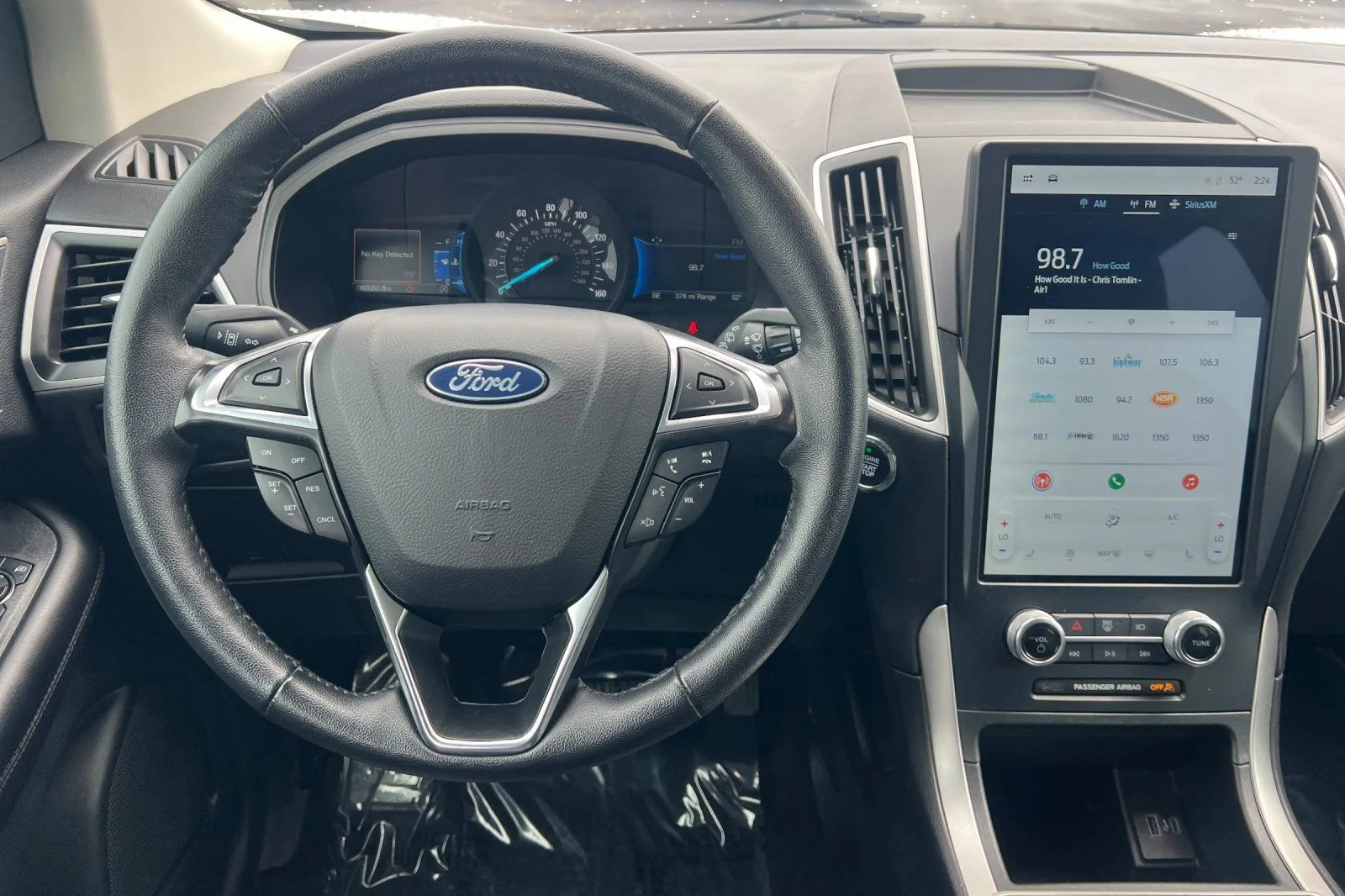 Used 2024 White Ford SEL image 11