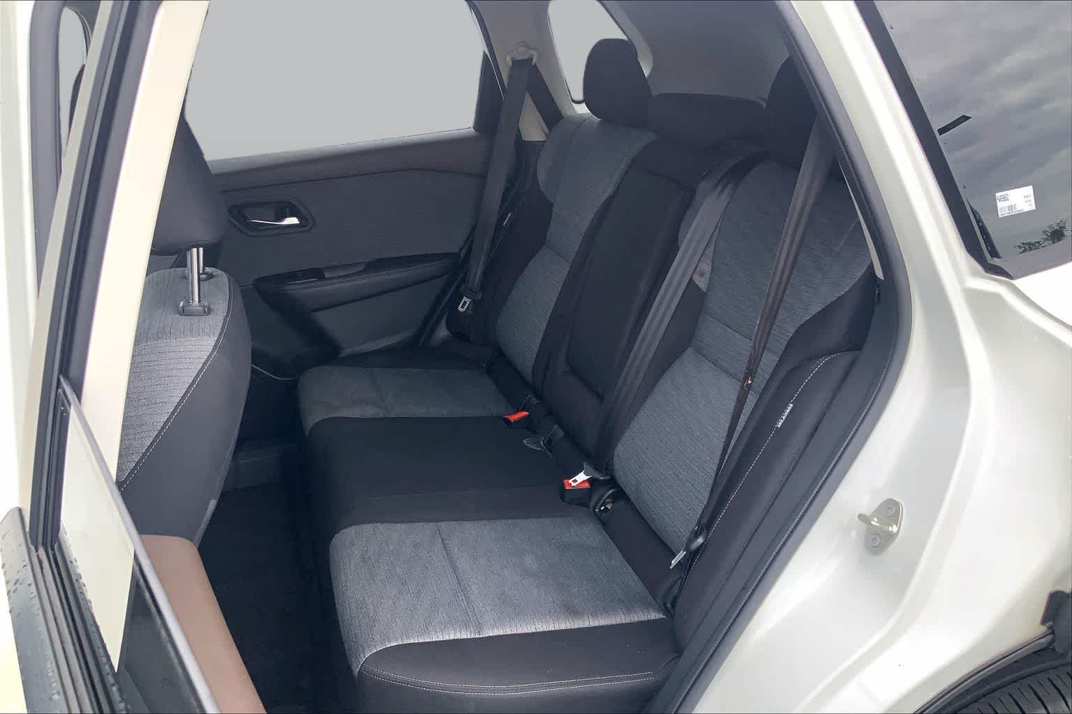 Used 2023 Pearl White Tricoat Nissan SV image 19