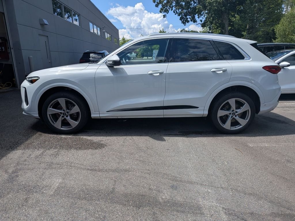 Used 2025 White Audi 2.0T Premium Plus image 6