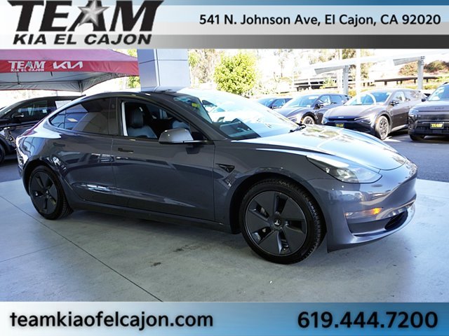 Used 2023  Tesla Long Range image 10
