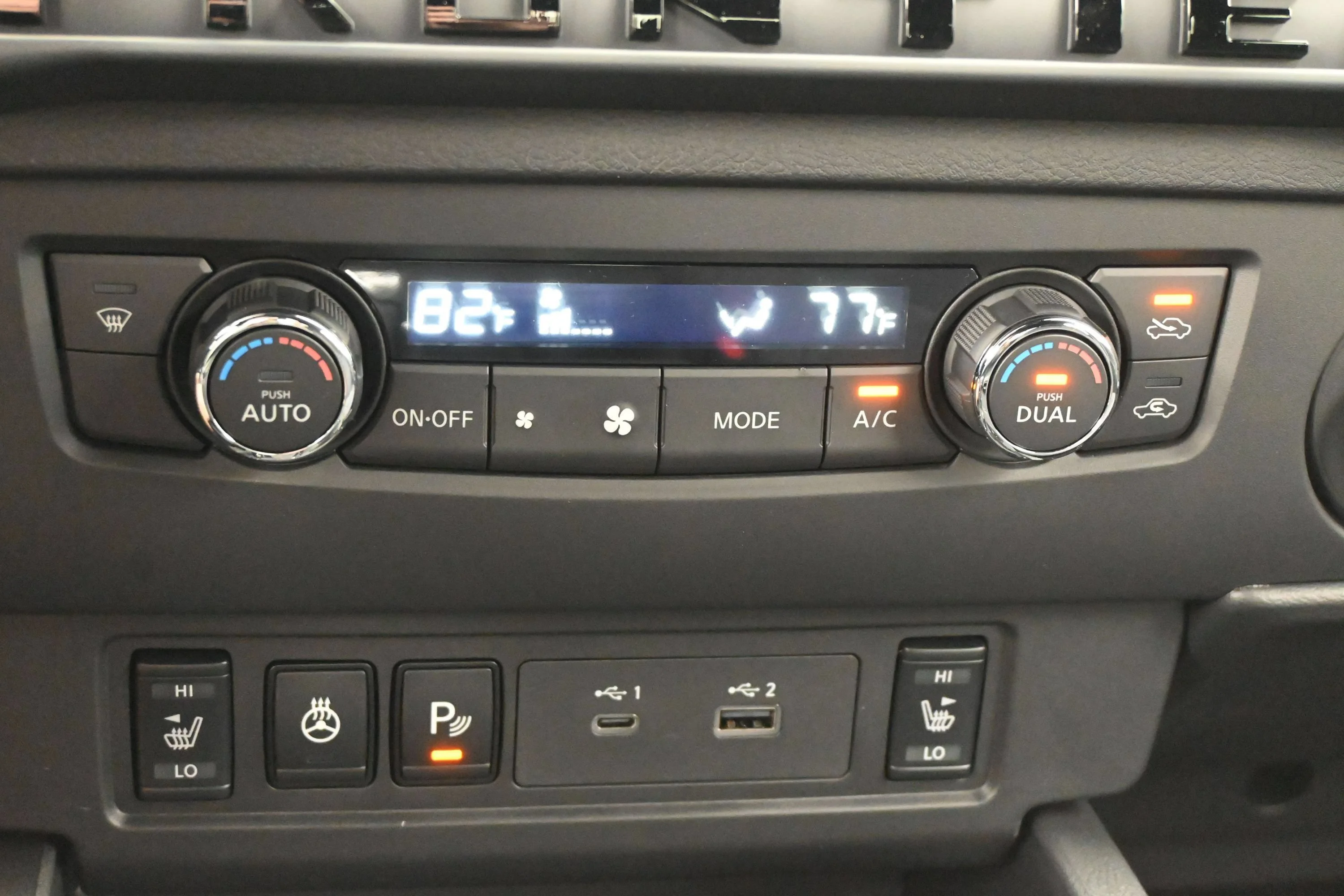 New 2026 Boulder Gray Pearl Nissan Crew Cab SV image 18
