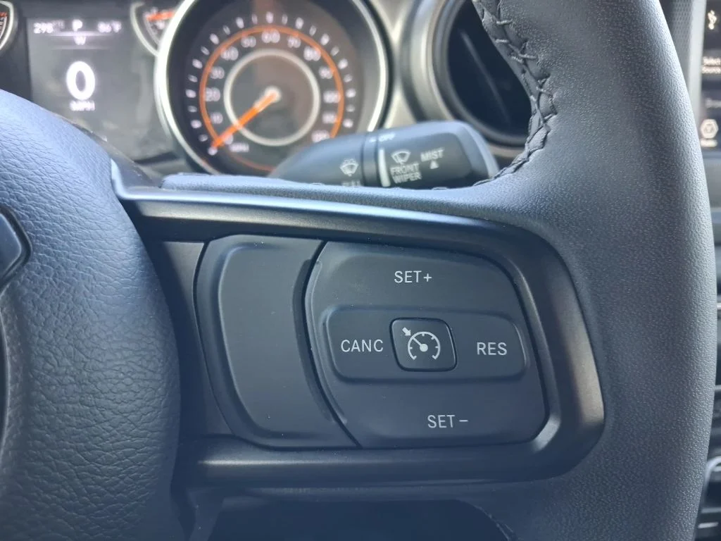 Used 2023 Black Jeep Sport S image 29
