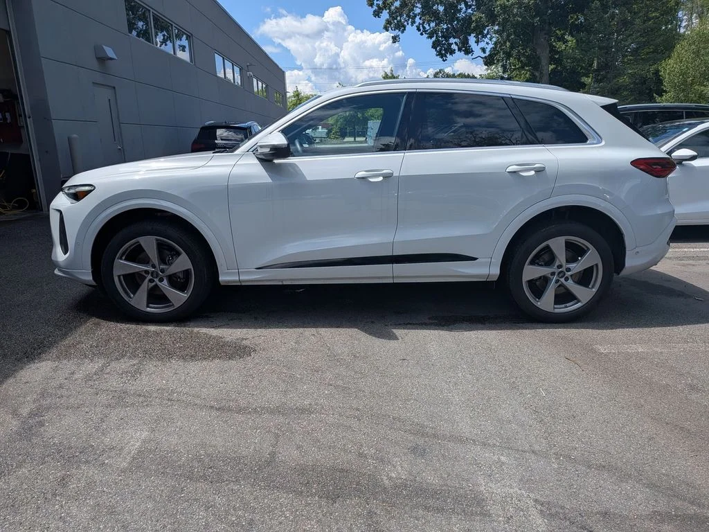Used 2025 White Audi 2.0T Premium Plus image 6