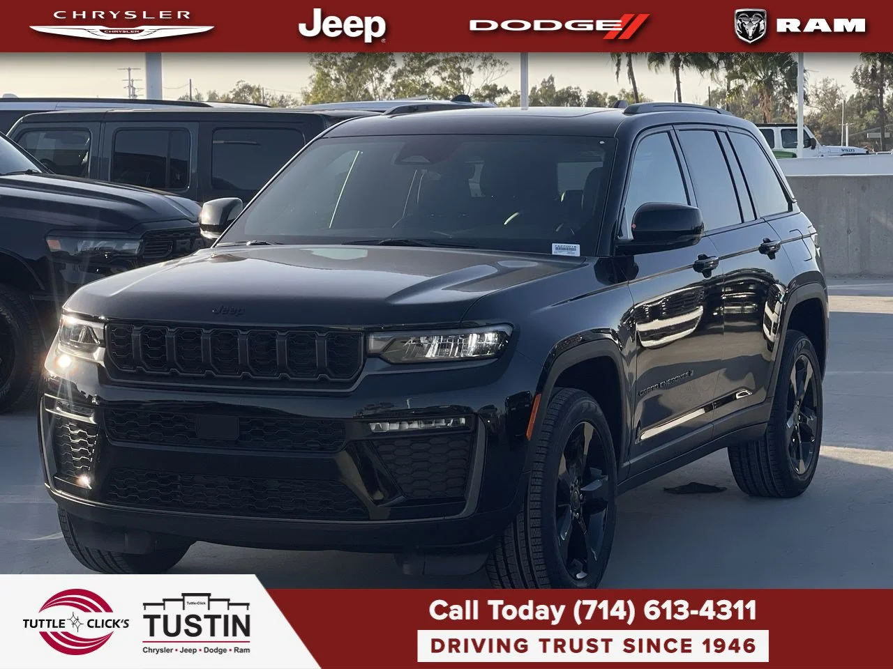 New 2027 High-Gloss Black Paint Jeep Limited image 9