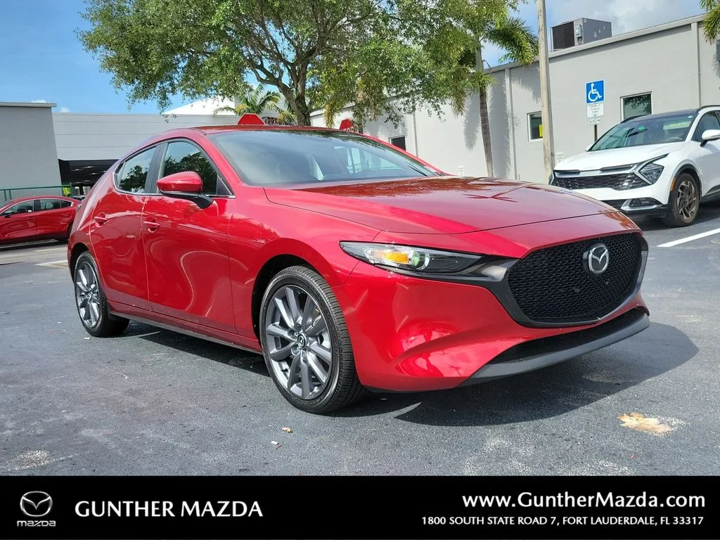 2025 Mazda CX-3 Preferred 2.5 AT 5-Door SKYACTIV's photo