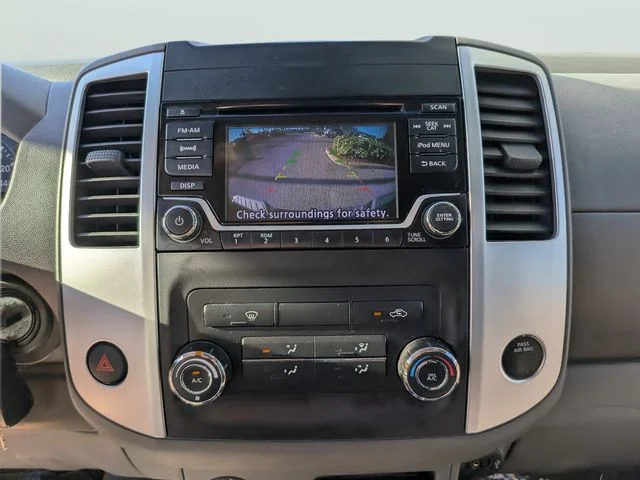 Used 2018 Silver Nissan SV image 20