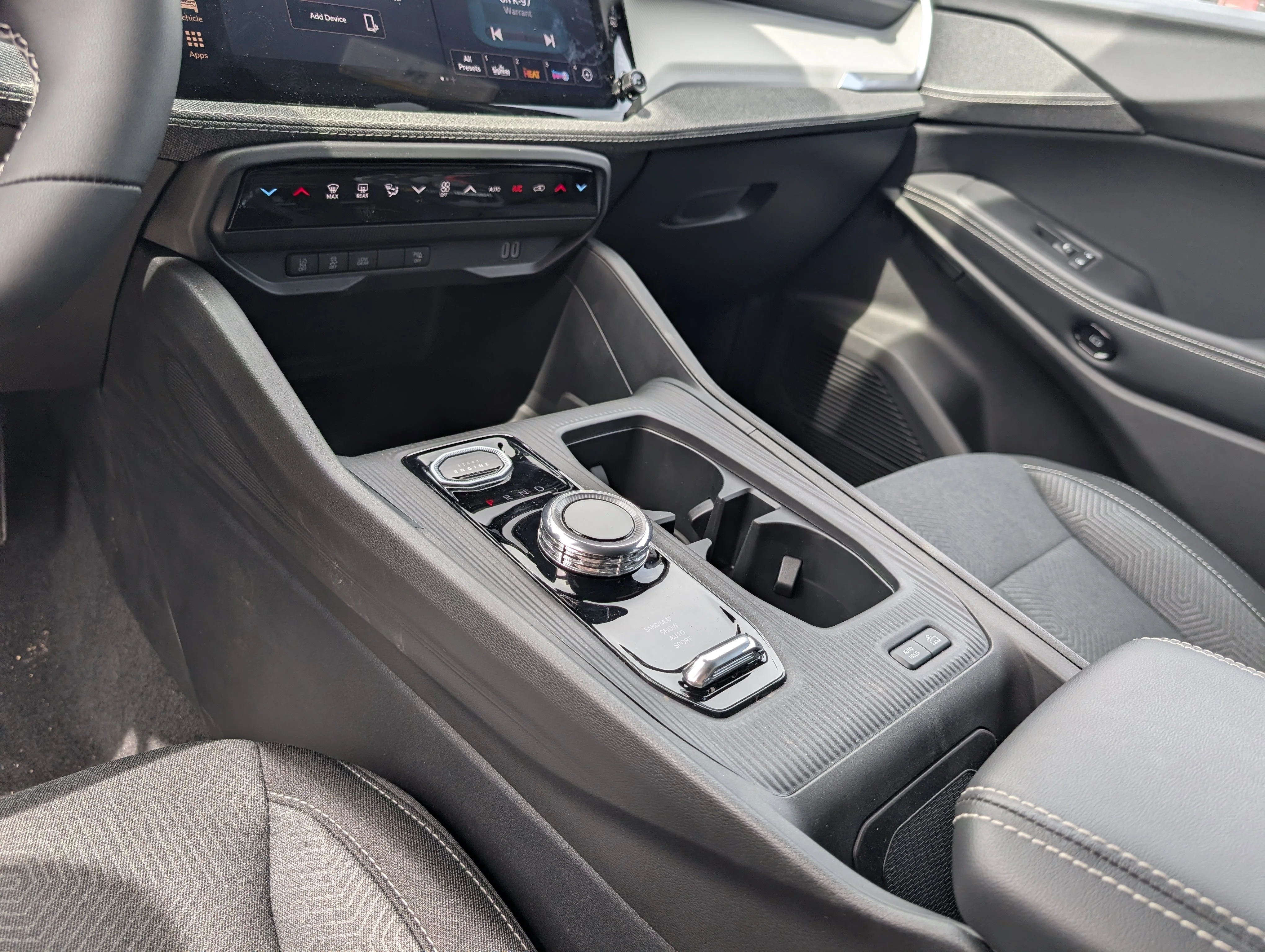 New 2026 Sting-Grey Jeep Laredo image 33