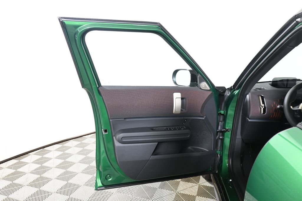 New 2026 Green MINI Iconic image 29
