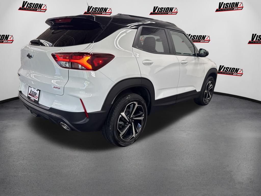 Used 2023 White Chevrolet RS image 5