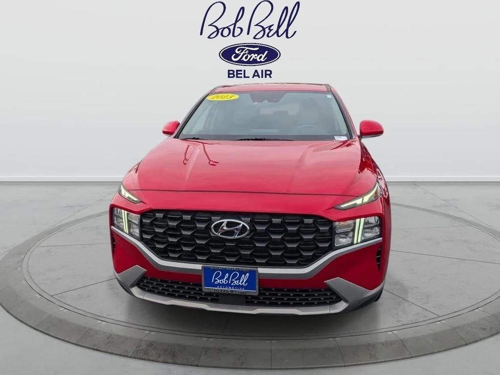 Used 2023 Red Hyundai SE image 8