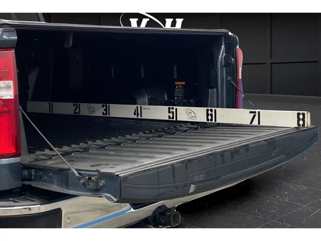 Used 2019 Shadow Gray Metallic Chevrolet LTZ image 43