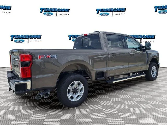 New 2026 Marsh Gray Ford F-250® XLT image 31