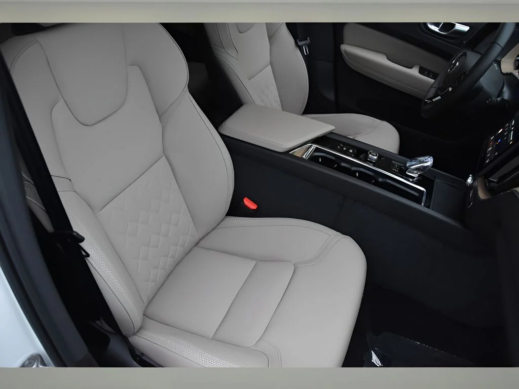 Used 2026 Crystal White Metallic Volvo Plus image 31