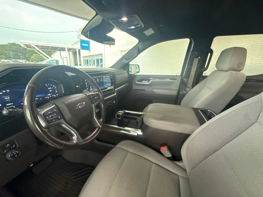 Used 2023 Ash Chevrolet RST image 32