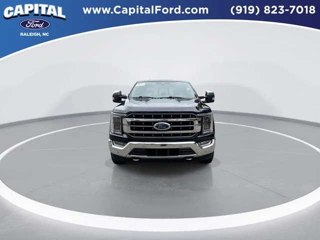 Used 2023 Blue Ford Lariat image 3