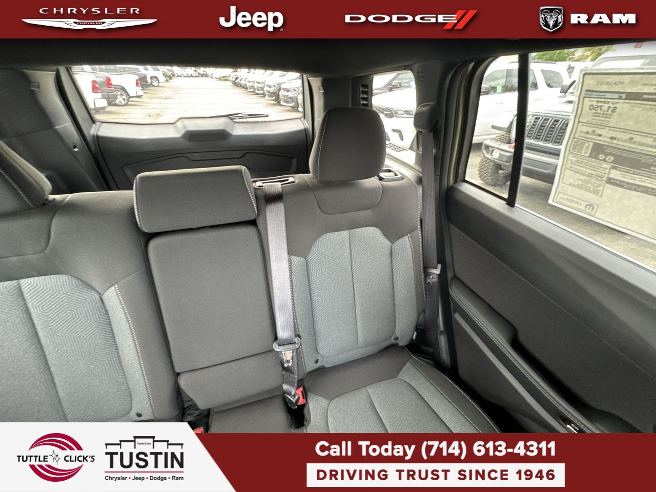 New 2027 41 Paint Jeep Laredo image 6