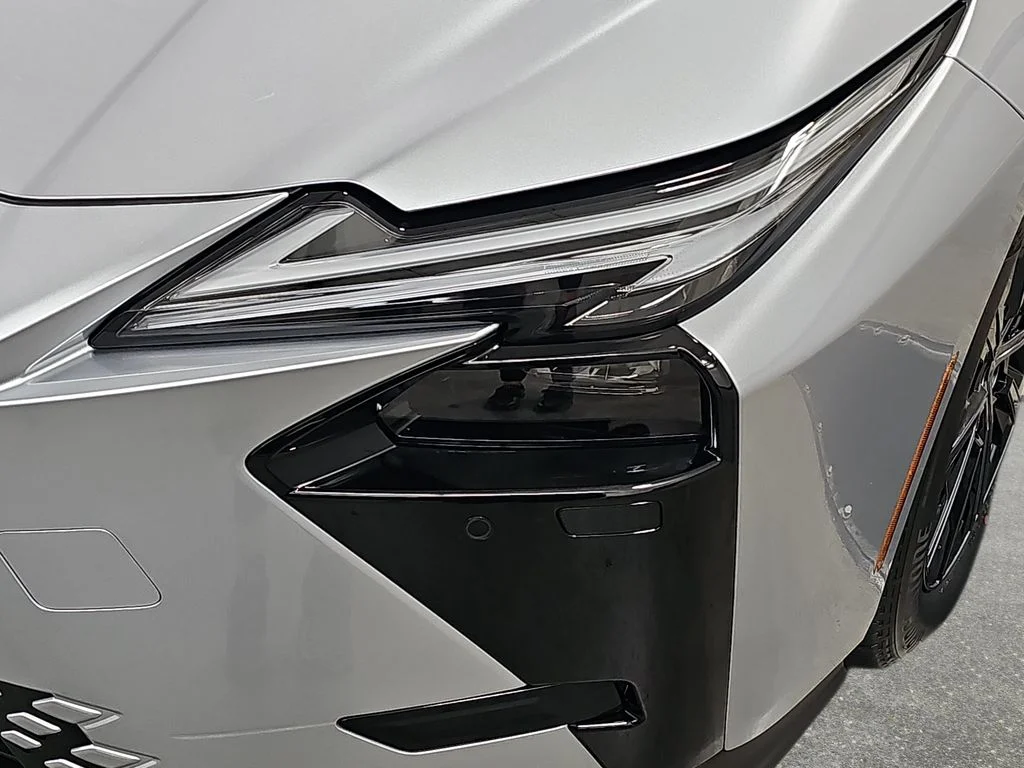 New 2026 Iridium Lexus PREMIUM AWD image 30