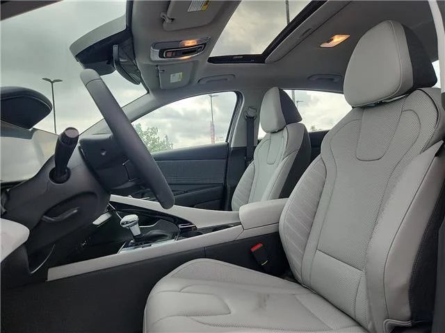 New 2026 Serenity White Pearl Hyundai Limited image 10