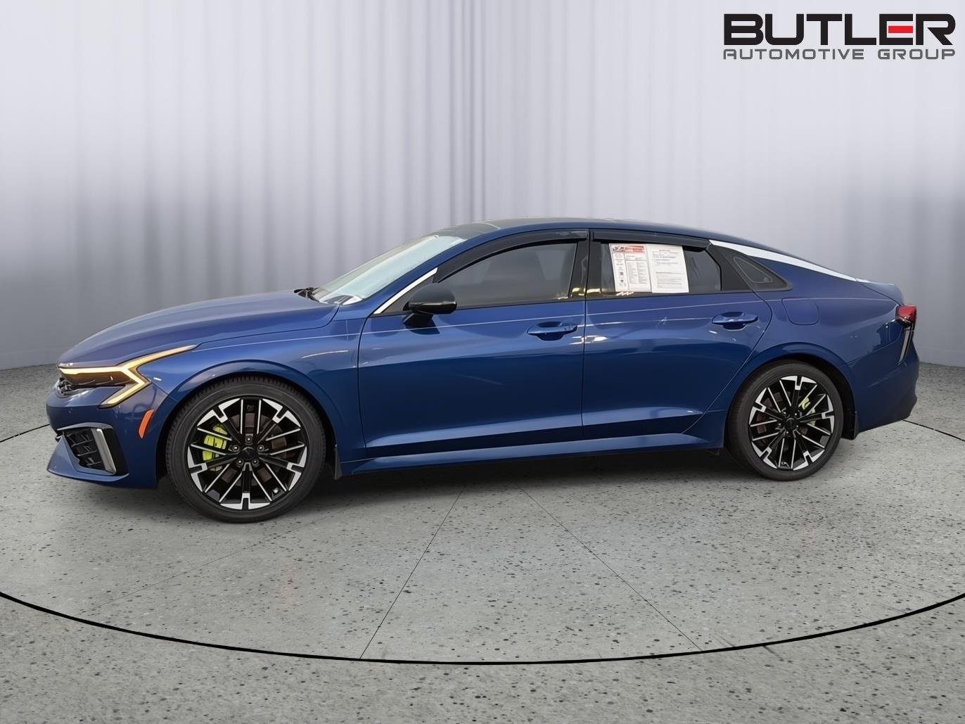 Used 2025 Yacht Blue Kia GT image 3
