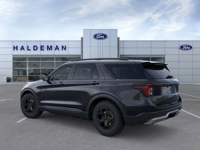 New 2026 Agate Black Metallic Ford Tremor image 4