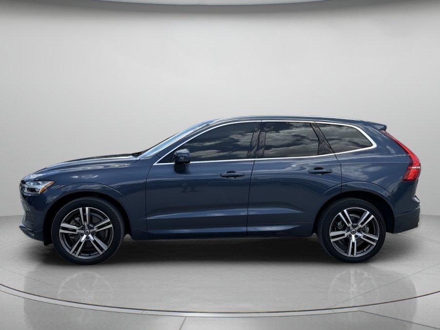 Used 2021 Denim Blue Metallic Volvo T6 Momentum image 5
