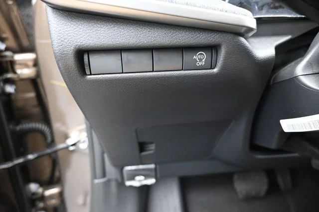 New 2026 Canyon Bronze Metallic Nissan SV image 22