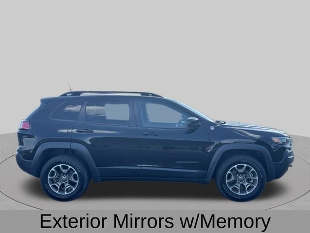 Used 2022 Black Jeep Trailhawk image 9