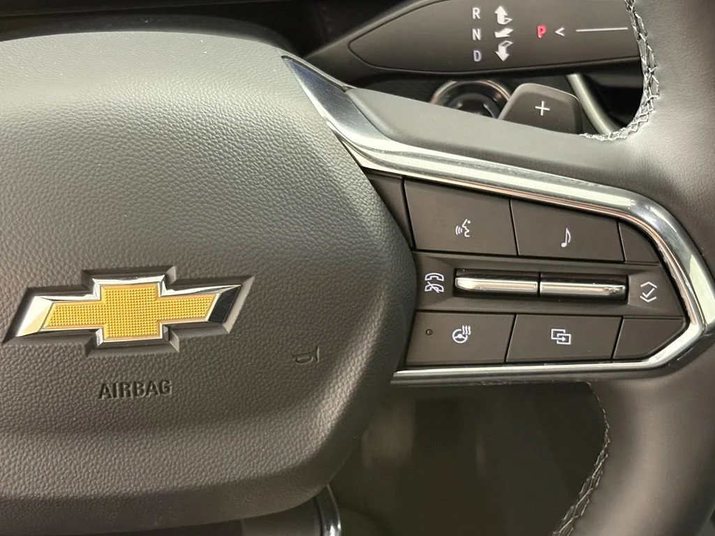 2027 Chevrolet Equinox LT - Photo 34
