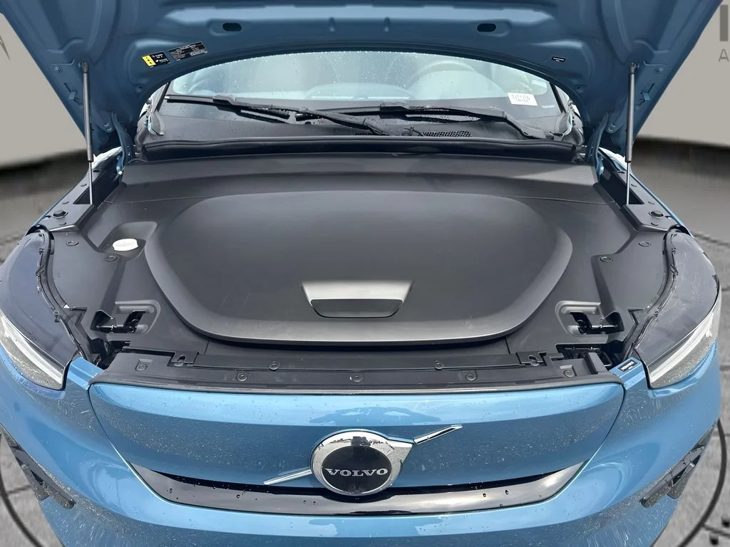 Used 2023 Blue Volvo Twin Plus image 21