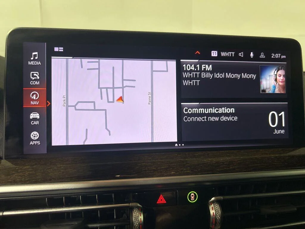 Used 2023 Aventurin Red Metallic BMW xDrive30i image 21