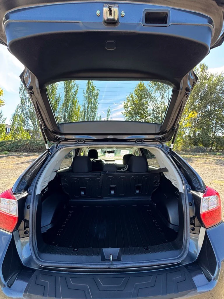 Used 2015 Dark Gray Metallic Subaru 2.0i Premium image 9