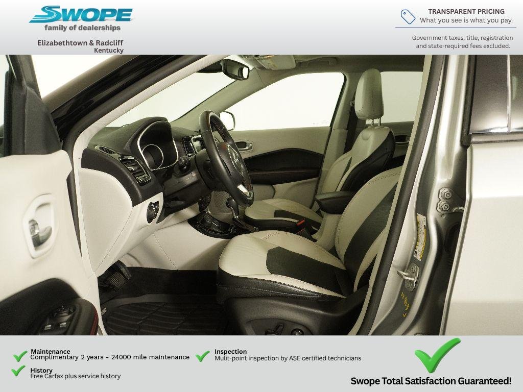 Used 2018 Gray Jeep Limited image 12