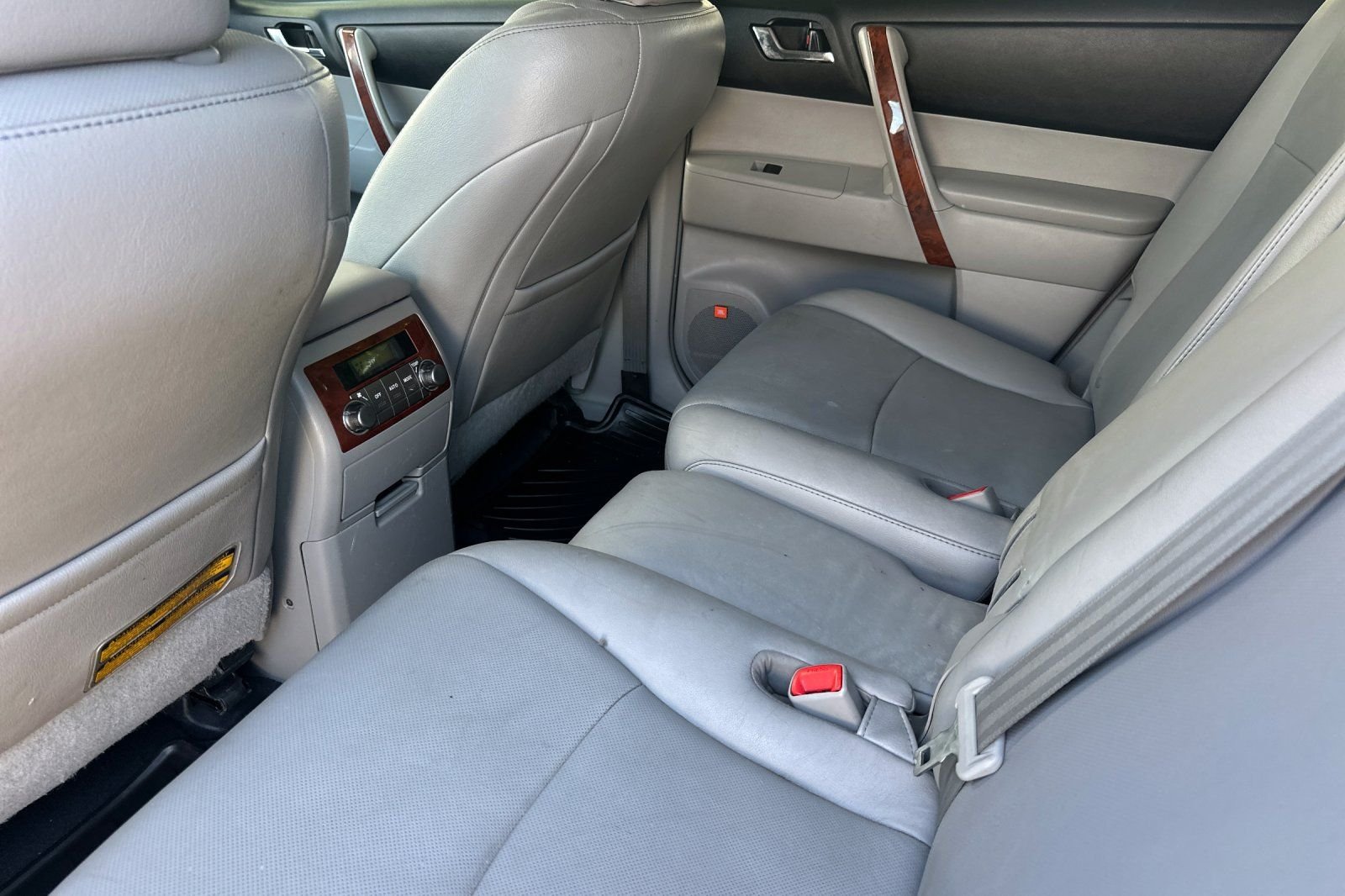 Used 2012 Silver Toyota Limited image 12