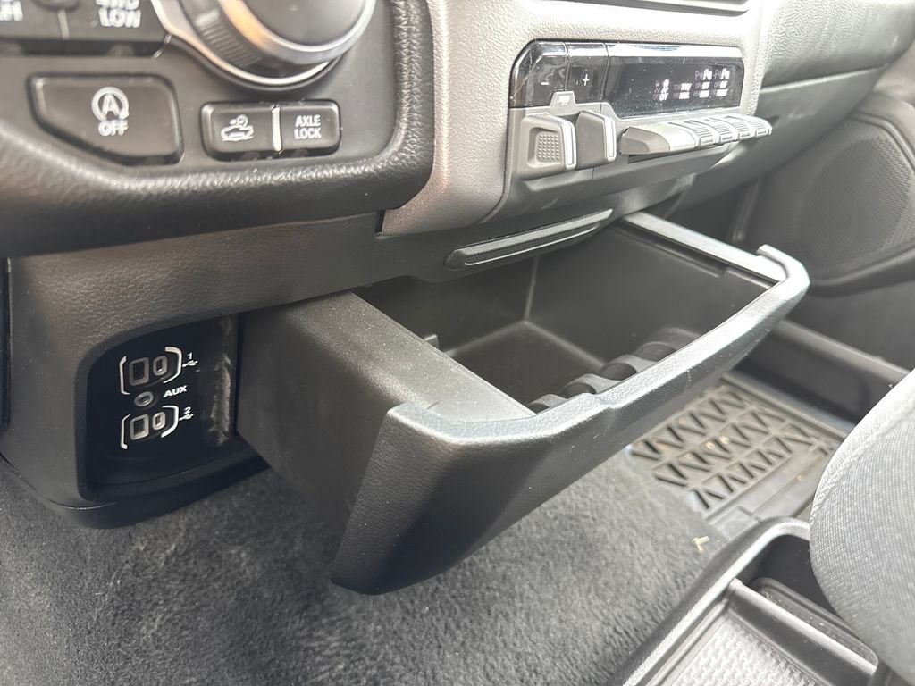 2024 RAM Ram 1500 Pickup Big Horn/Lone Star - Photo 33