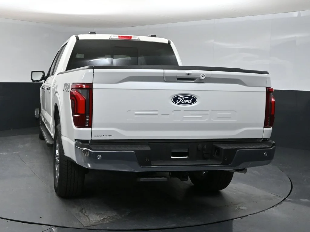New 2025 White Ford Lariat image 3