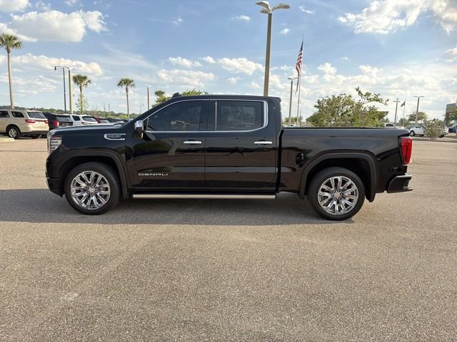 Used 2024 Black GMC Denali image 9