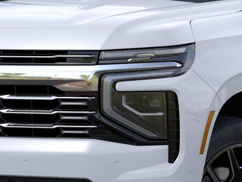 New 2026 Polar White Tricoat Chevrolet Premier image 10