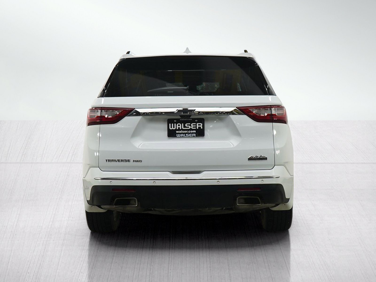 Used 2019 Summit White Chevrolet AWD 4dr High Country w/2LZ image 4