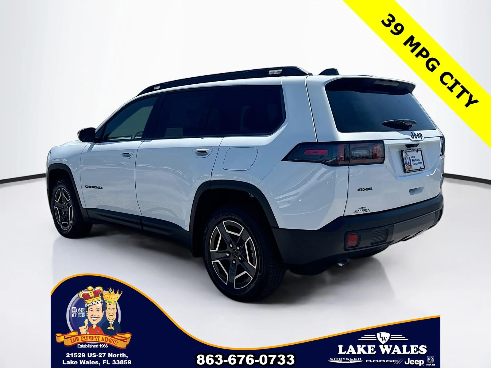 New 2026 Bright White Clear-Coat Exterior Paint Jeep  image 4