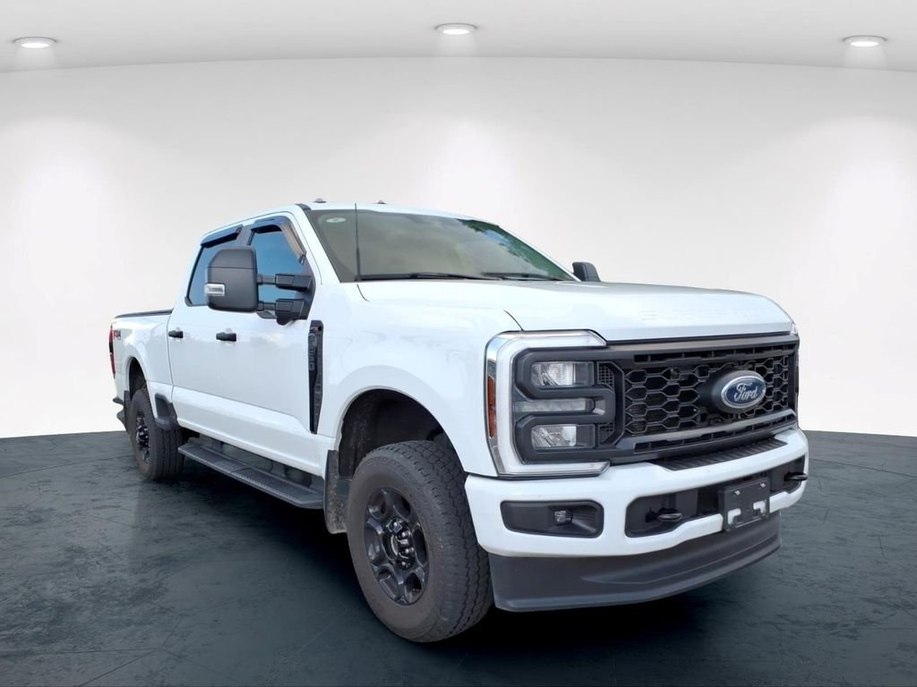 Used 2024 White Ford XL image 14
