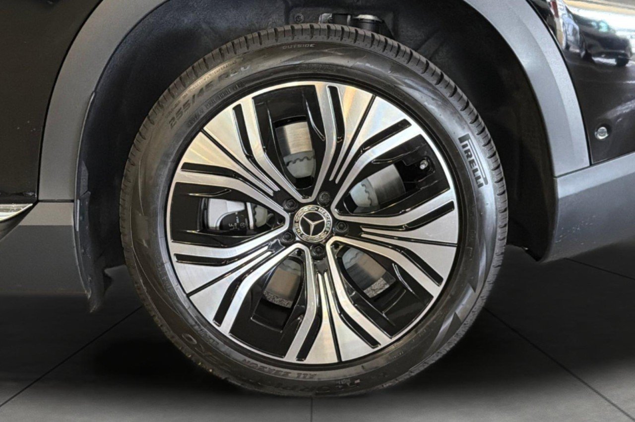 New 2027 Black Mercedes-Benz EQE 320 4MATIC® SUV image 25