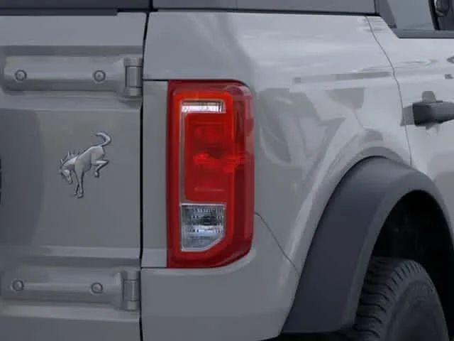 New 2026 Avalanche Gray Ford Big Bend image 23