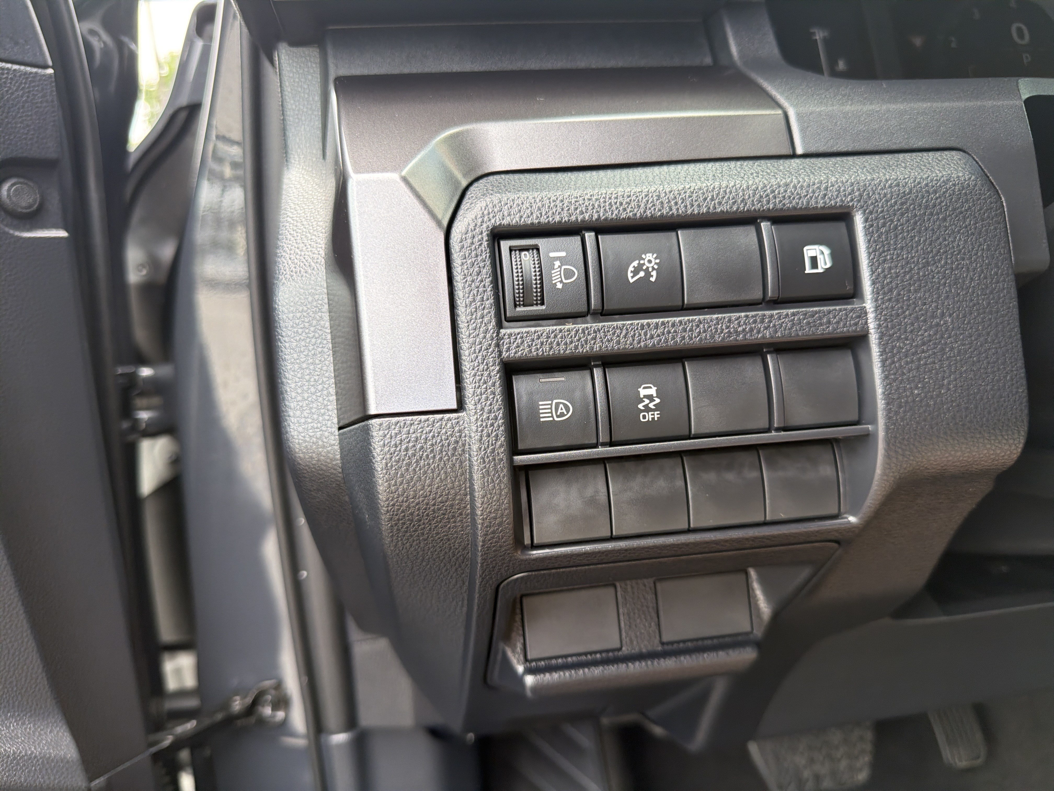 Certified Used 2025 Underground Toyota SR5 image 13