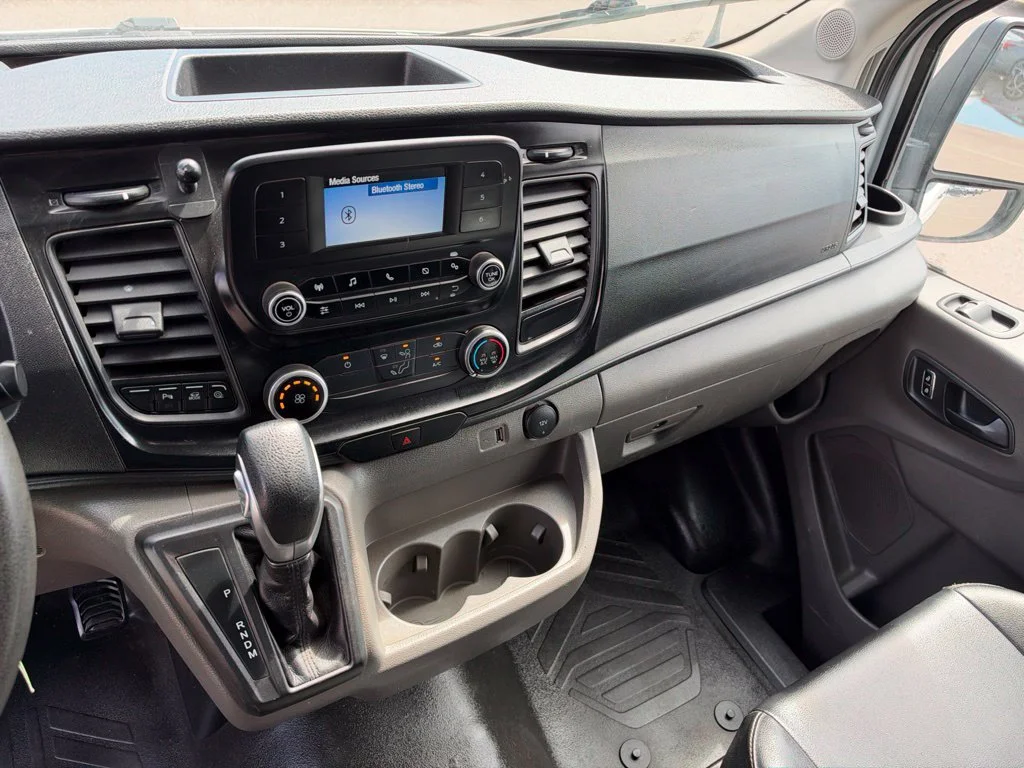 Used 2023 White Ford Base image 28