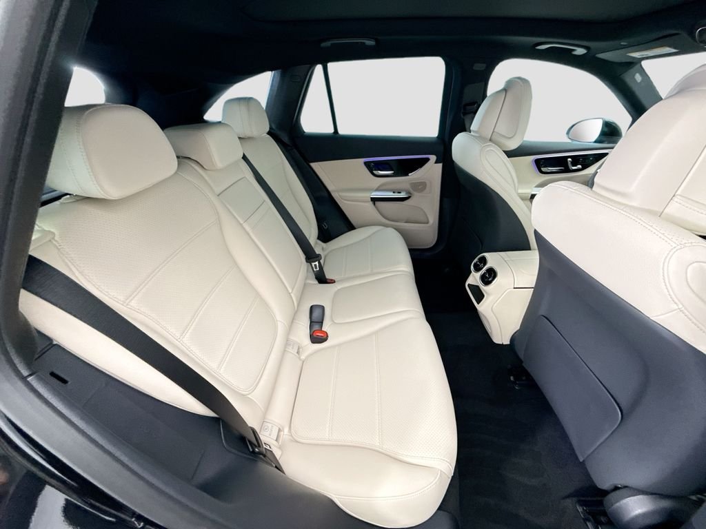 New 2026 Obsidian Black Metallic Mercedes-Benz GLC 300 image 20
