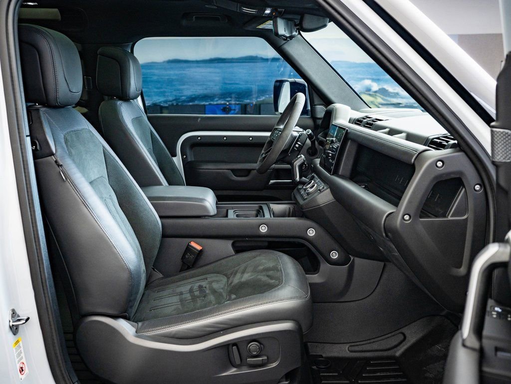2022 Land Rover Defender V8 - Photo 21