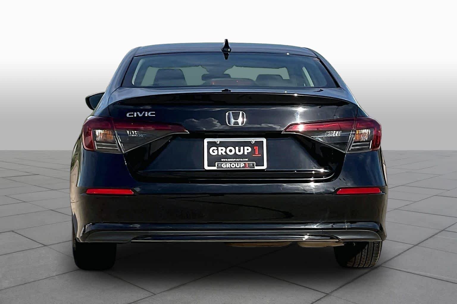 Used 2025 Crystal Black Pearl Honda LX image 5