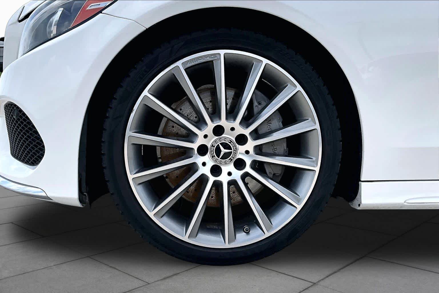 Used 2017 Polar White Mercedes-Benz C 300 image 10