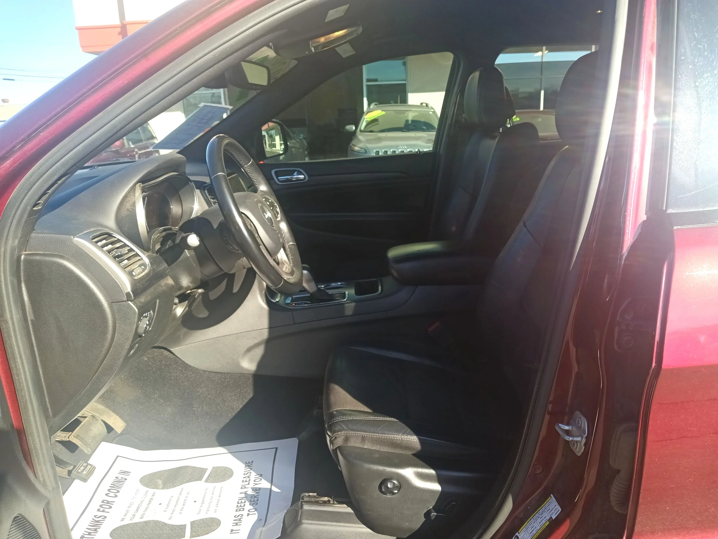 Used 2020 Maroon Jeep Altitude 4X4 image 9